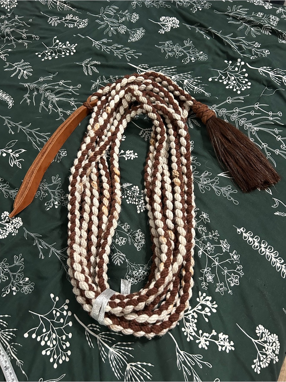 Mohair get down mecate with horse hair tassel decor tack